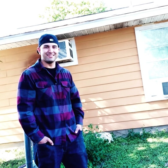 Meet your Posher, Ricky - Picture 1 of 1